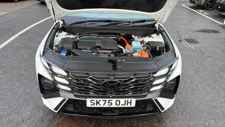 Hyundai TUCSON 1.6T Plug-in Hybrid N Line 5dr Auto Estate
